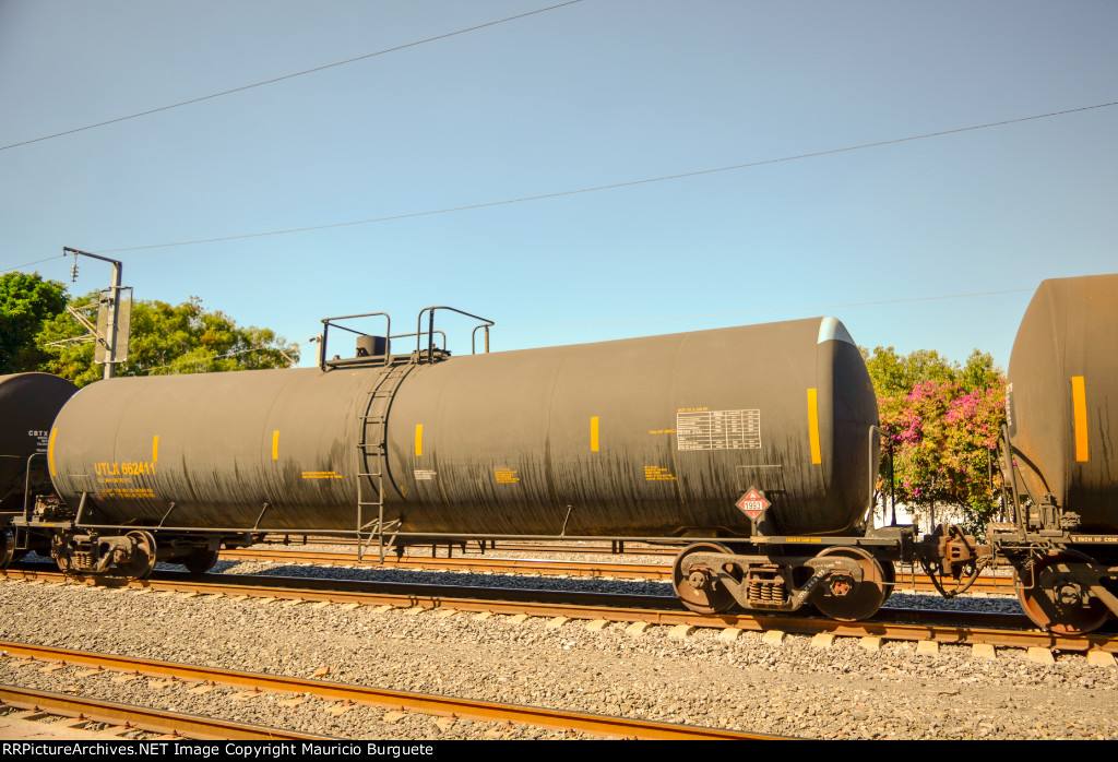 UTLX Tank Car